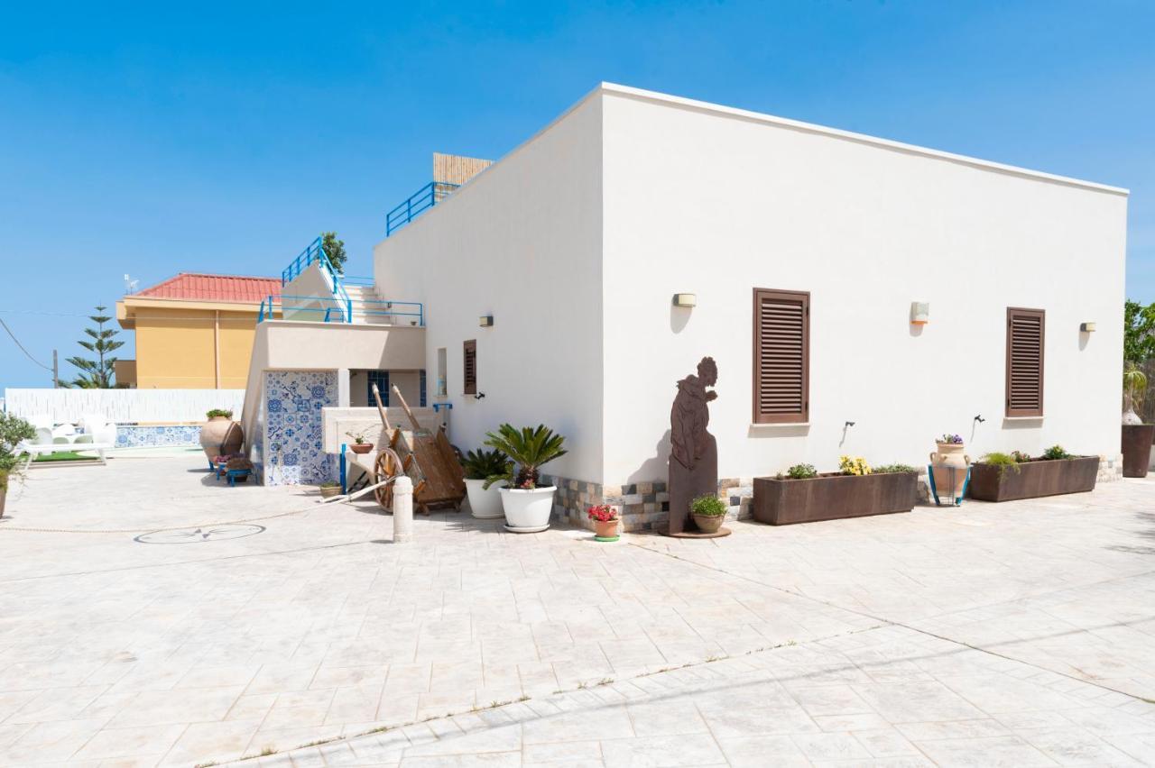 Villa Con Piscina Alcamo Marina Exterior photo